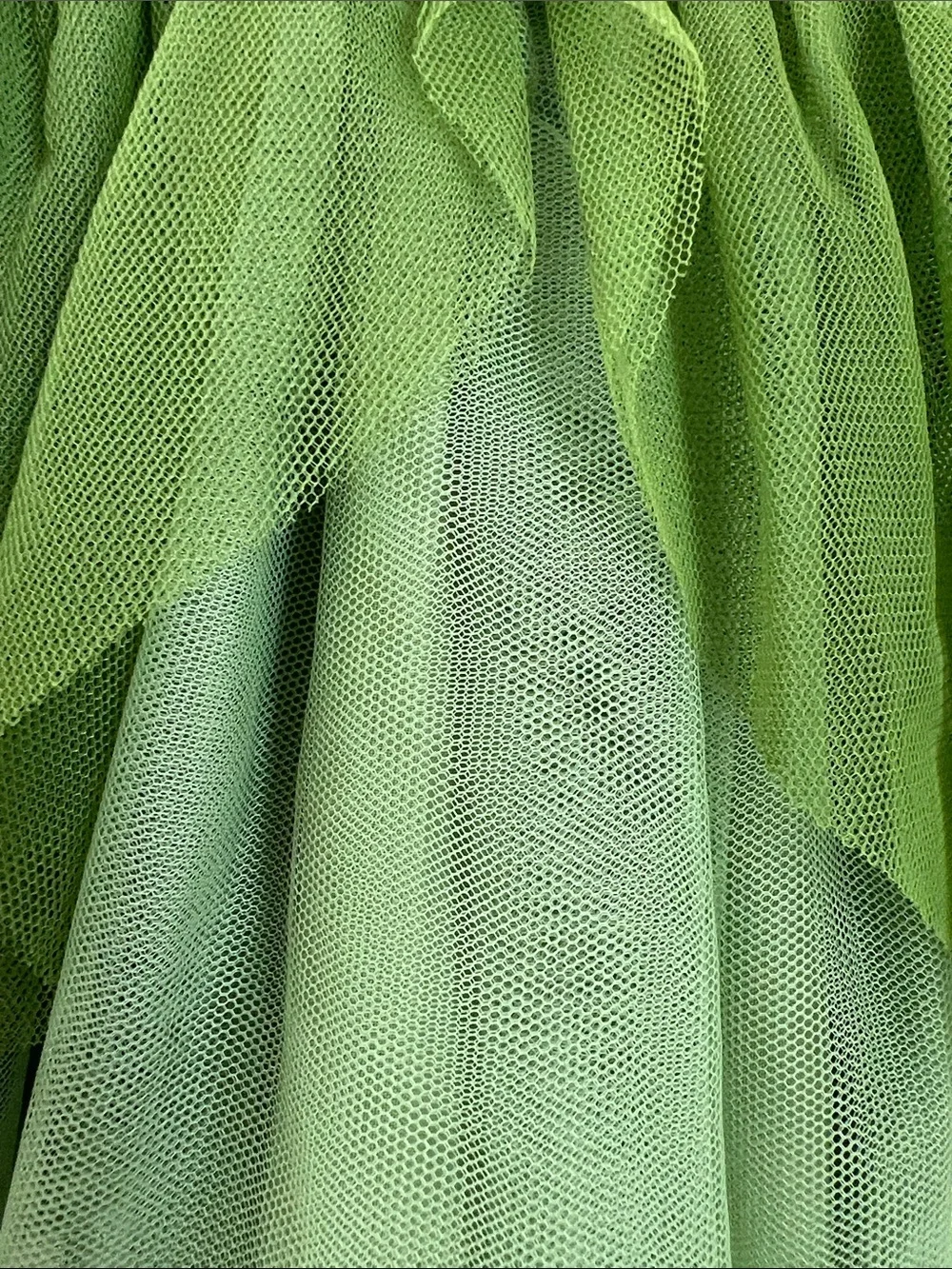 Disney | Princess Tiana Dress Cream & Green Yellow Petal Tulle Skirt Sz 18M